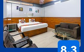 Oyo 18561 Hotel Athiti 3*
